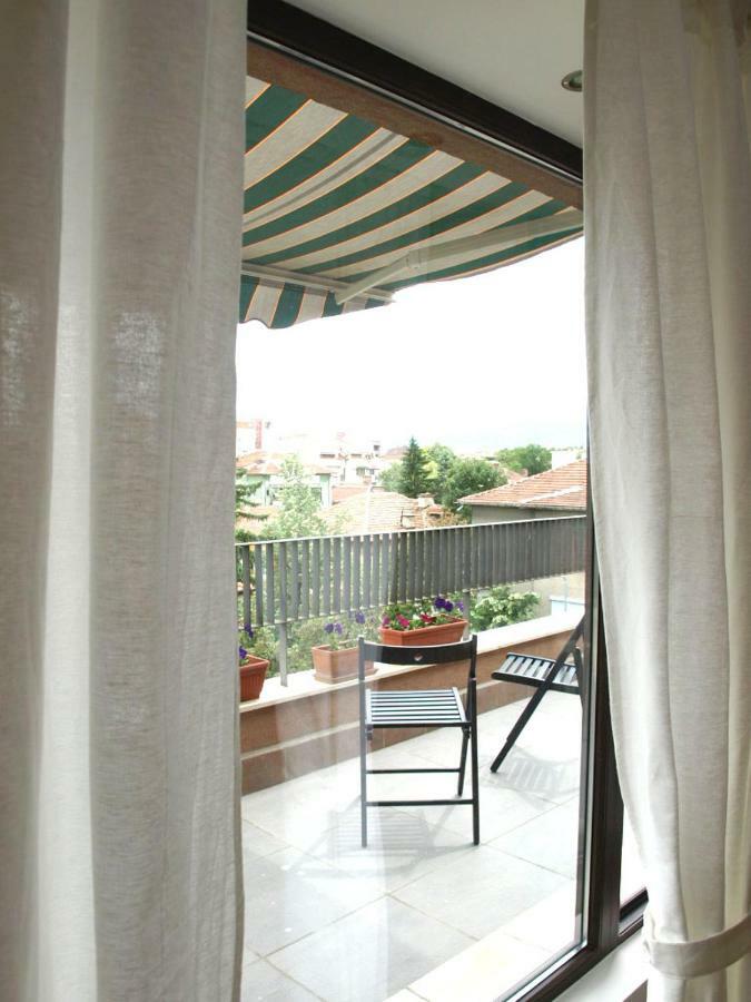 פלובדיב Great Located Architektural Penthouse Apartment מראה חיצוני תמונה